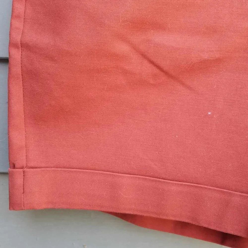 Apt 9 Rust Shorts size 8 - Picture 10 of 12
